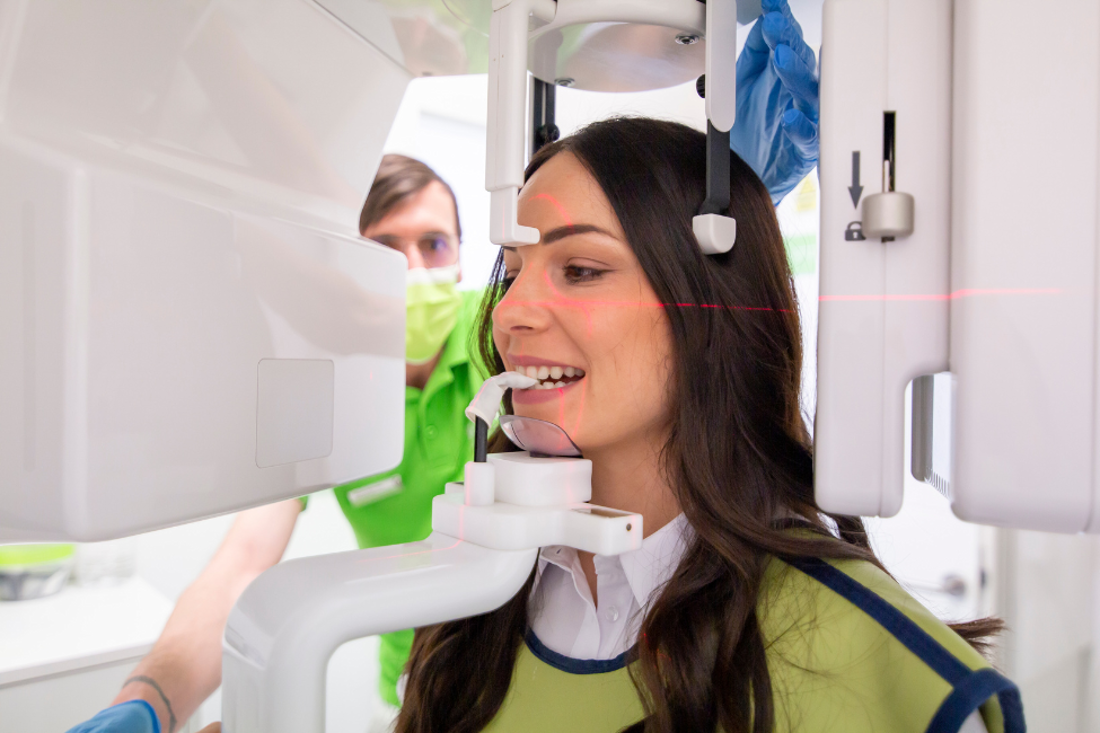 Izrada ortopanskog snimka.