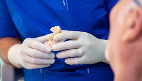 3. Kome je potrebna oralna kirurgija