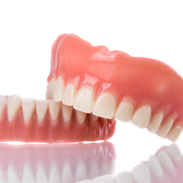 mobilne proteze_about