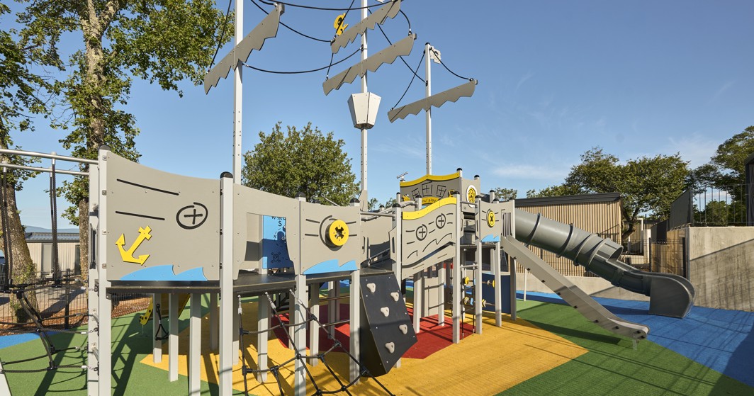 Interior of the new Mirami Club at Aminess Style Camping Atea Resort, featuring a colorful and child-friendly play area with kids enjoying various activities.