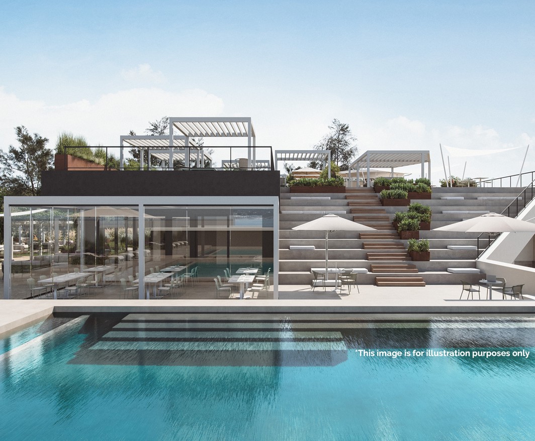 Vanjski infinity bazen s terasama i modernim lounge prostorom u resort okruženju s pogledom na more