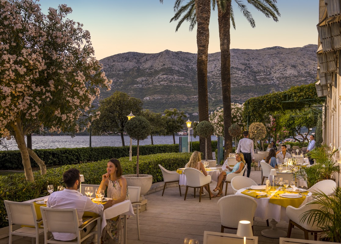 aminess-blog-tips-hiking-cycling-korcula-heritage-hotel