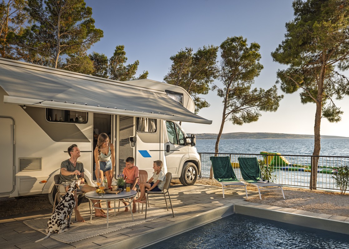 Style_Camping_Avalona_Resort_2025_Pitch_Avalona_Mega_Luxury_Mare_with_private_pool_04