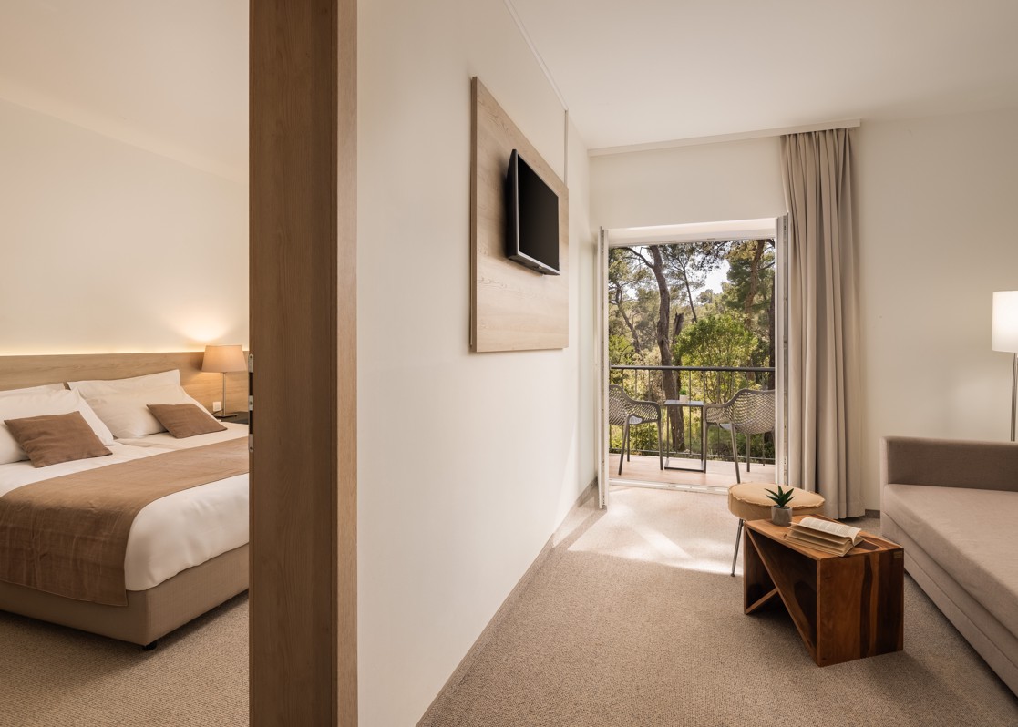 blog-aminess-younique-senses-resort-hvar-superior-suite