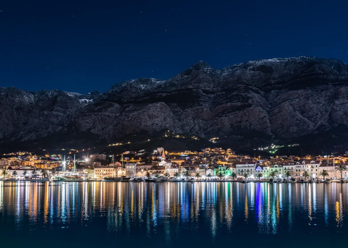 Under-a-starry-canopy-Makarska