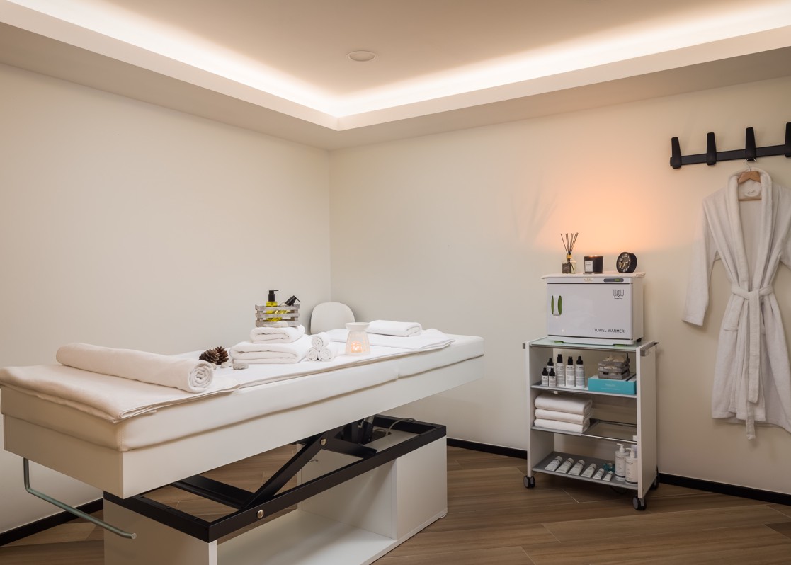 aminess-blog-discovering-wellness-in-makarska-massage