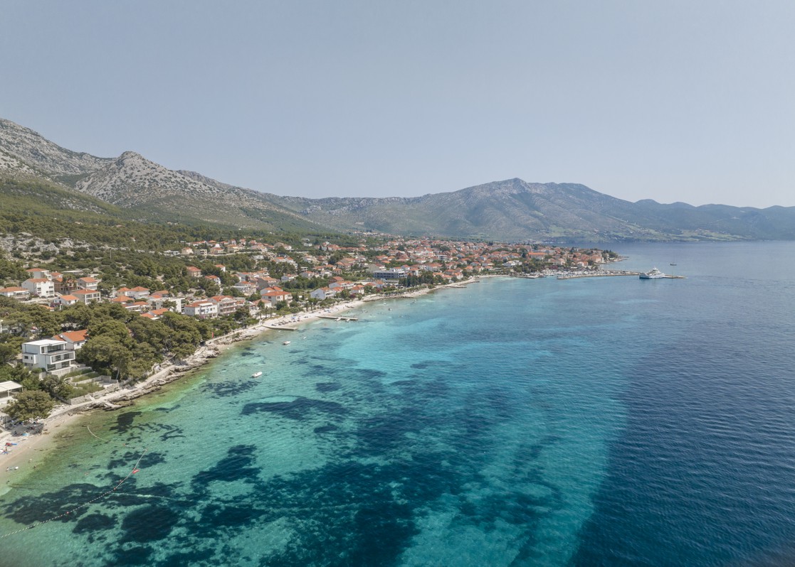 aminess-blog-early-booking-orebic-beach-aerial