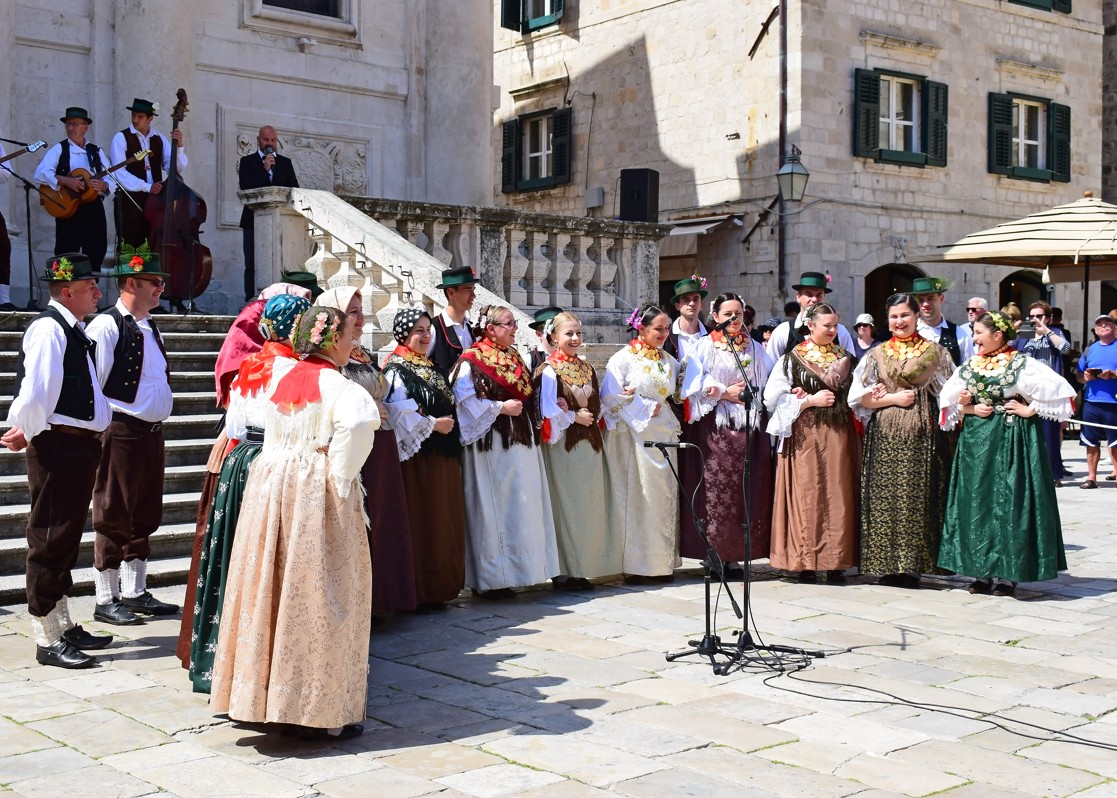 aminess-blog-visit-dubrovnik-summer-fest