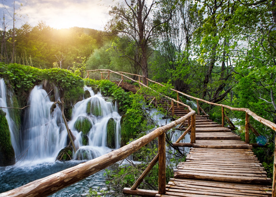 aminess-blog-croatia-during-winter-dinner-krka-national-park-walk