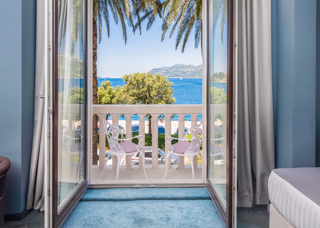 aminess-blog-croatia-during-winter-dinner-heritage-hotel-view