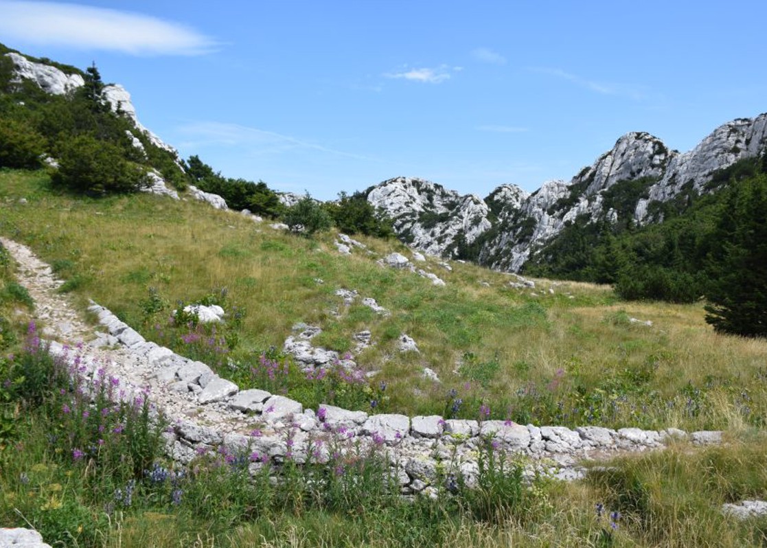 aminess-blog-premuzic-hiking-trail-velebit