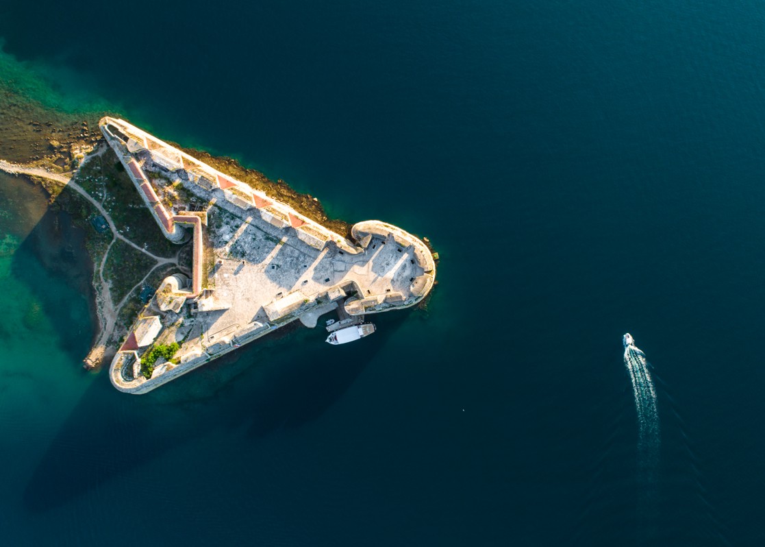 aminess-blog-explore-dalmatian-coast-and-islands-sibenik-fort