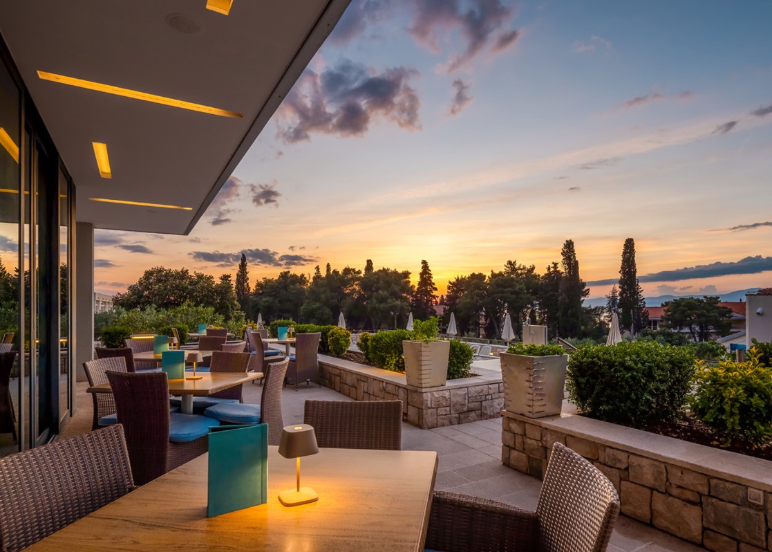 blog-aminess-vival-velaris-resort--lobby-3