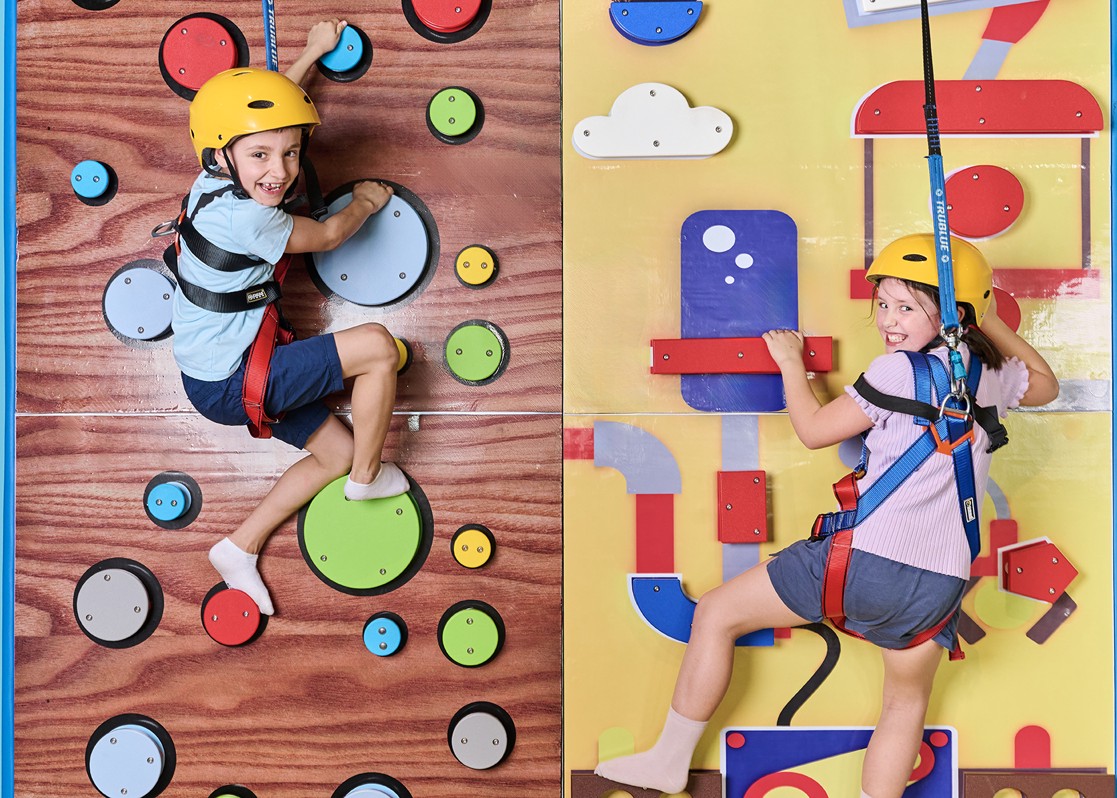 aminess-vival-lisanj-family-hotel-ami-fun-park-climbing-wall