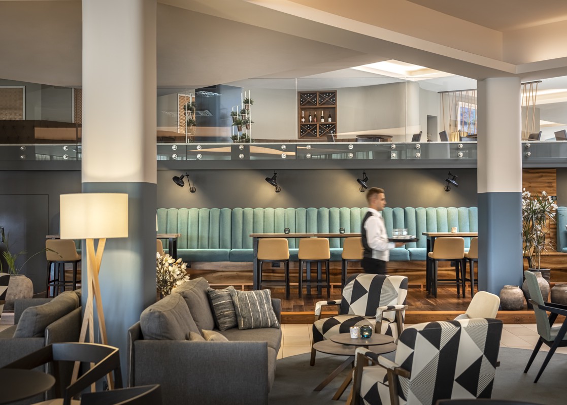 aminess-blog-best-things-to-do-in-istria-maestral-hotel-lobby