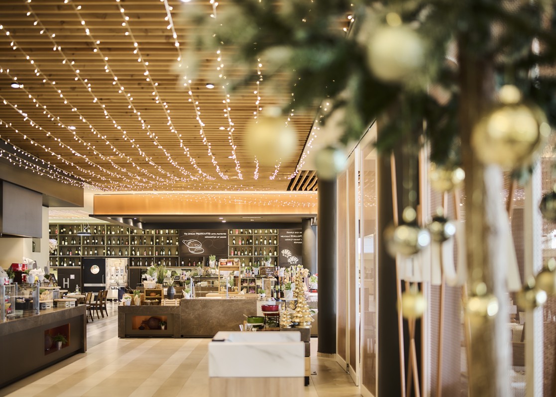 aminess-blog-new-year-in-croatia-maestral-hotel-restaurant