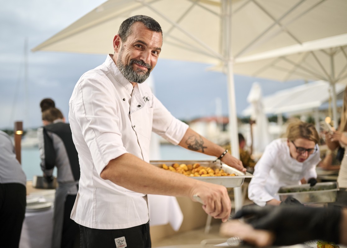 aminess-wine-gourmet-night-chef-terrace