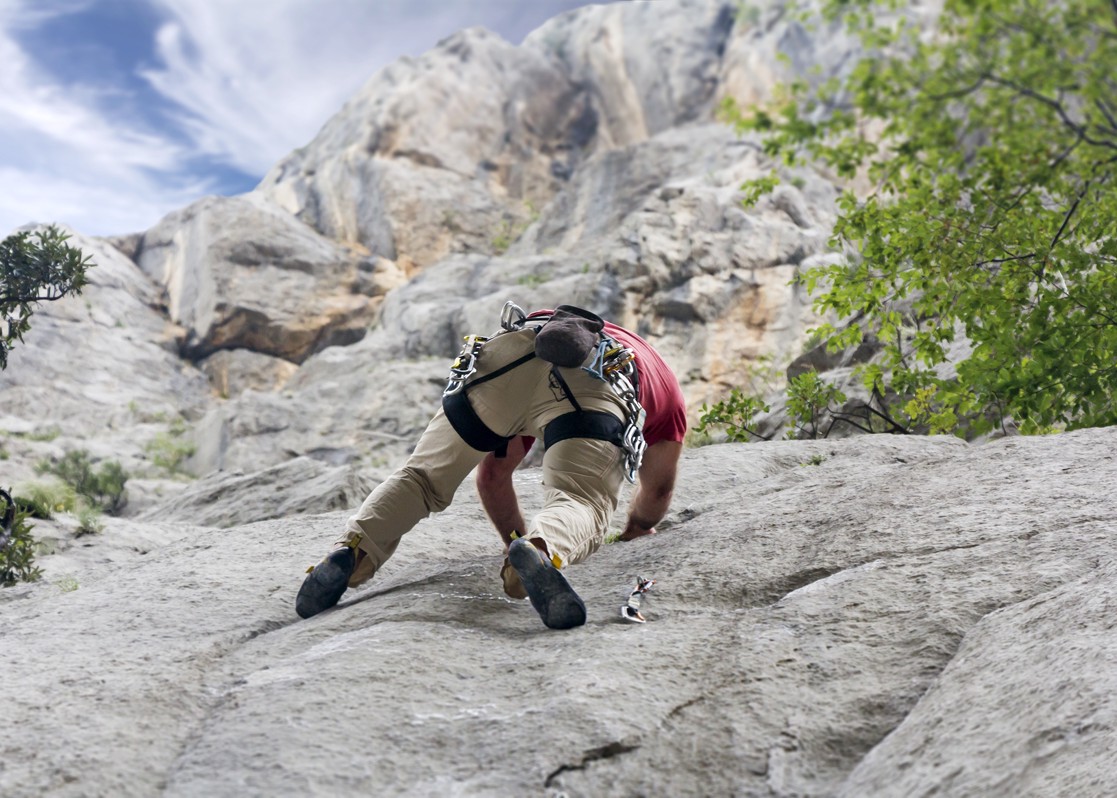 aminess-blog-visit-dalmatia-nationl-parks-paklenica-rock-climb