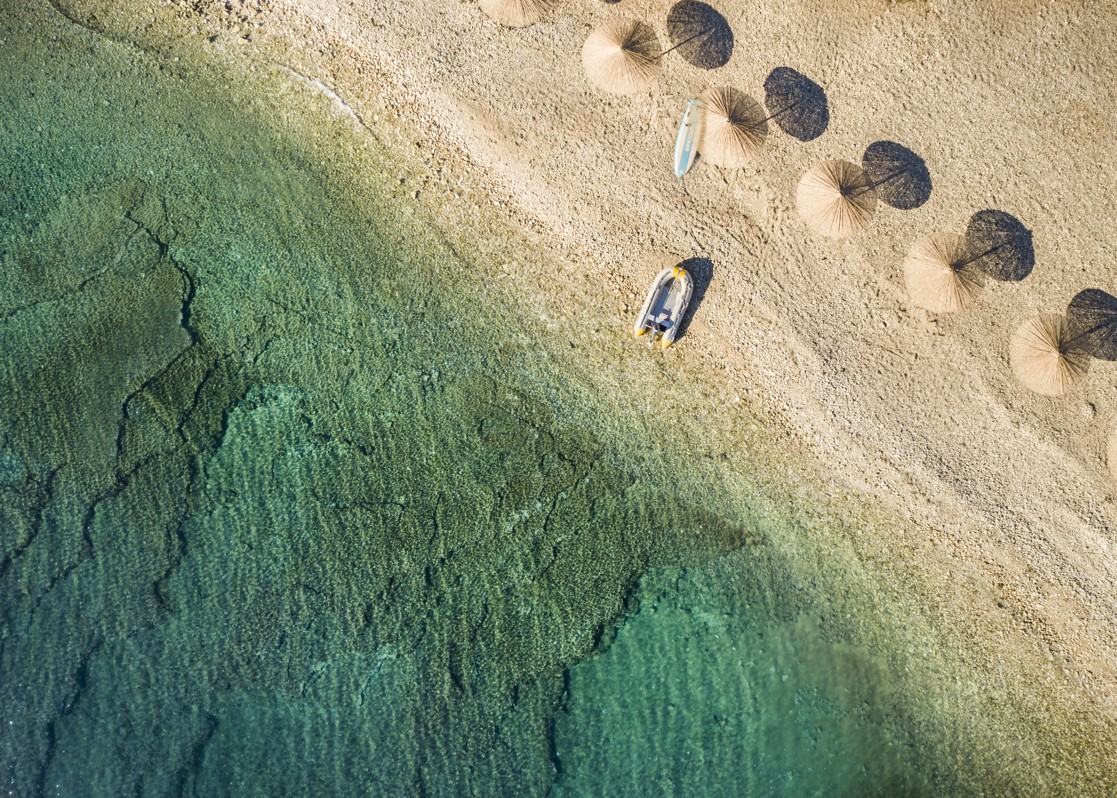 aminess-blog-camping-in-istria-old-town-beach