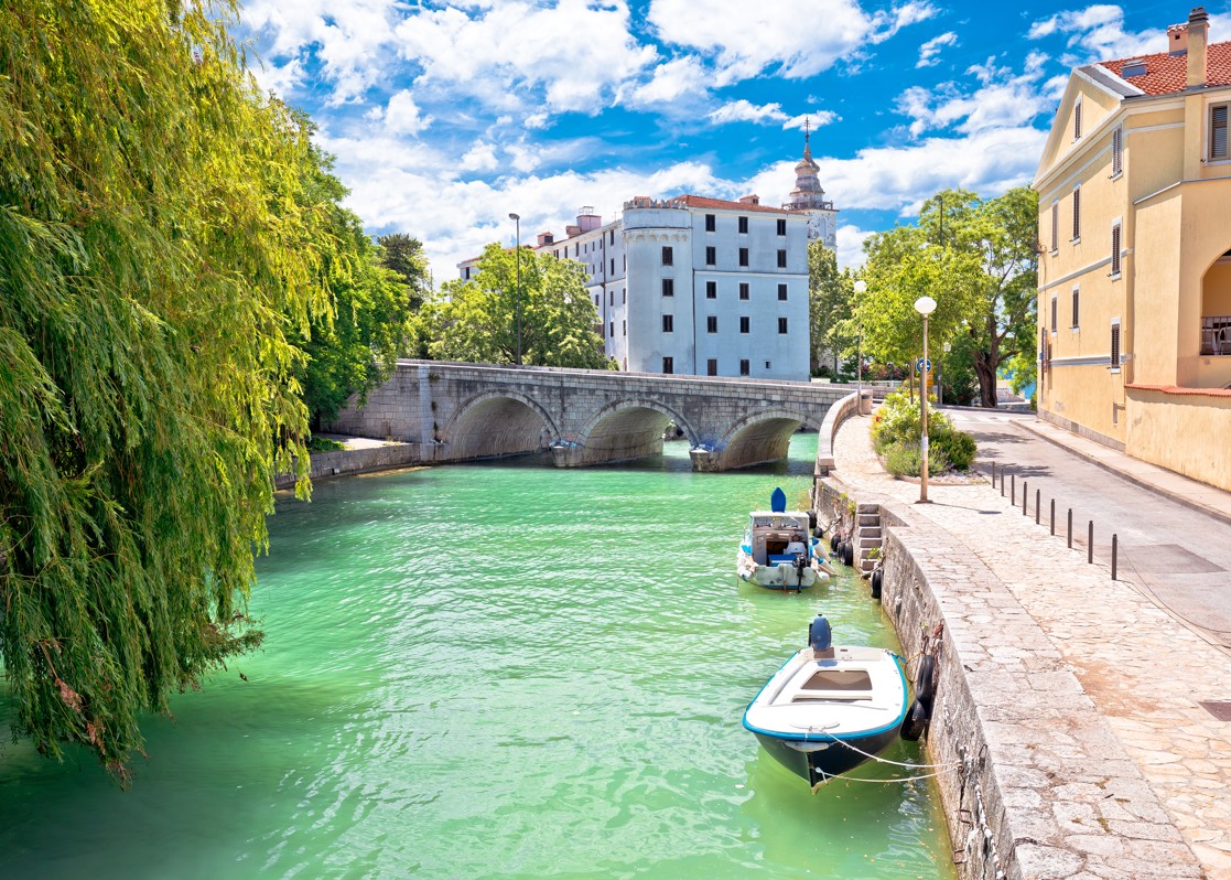 aminess-blog-things-in-crikvenica-old-bridge