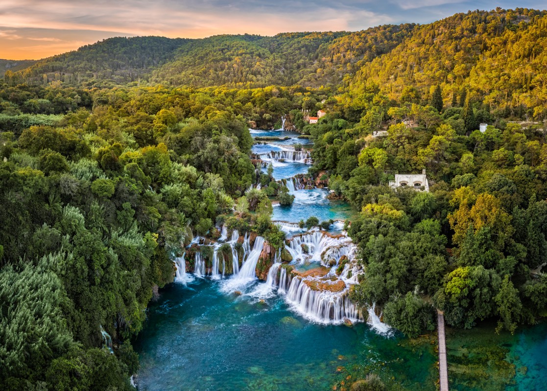 aminess-blog-visit-dalmatia-nationl-parks-krka-waterfalls