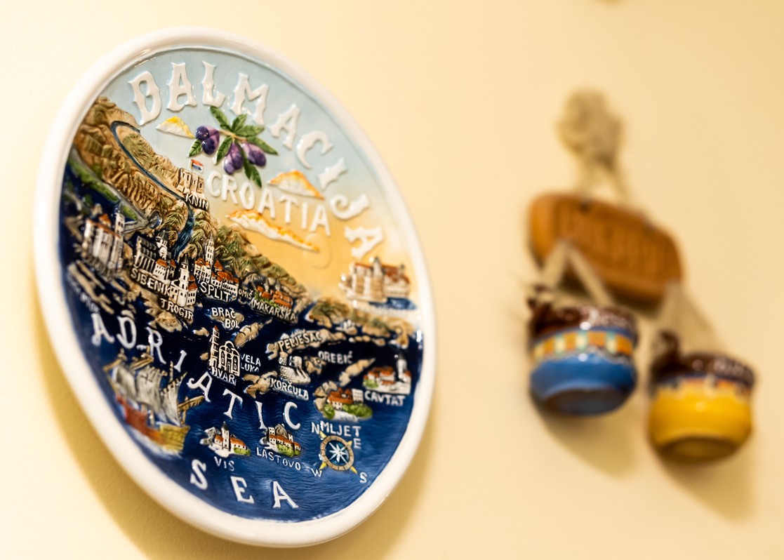 aminess-blog-must-have-souvenirs-istria-ceramics