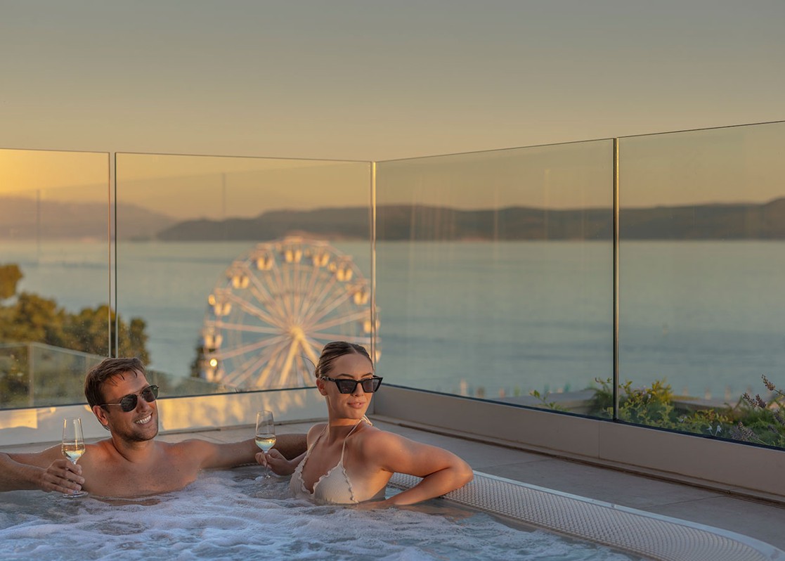 blog-aminess-younique-hotel-narrivi-spa-sunset