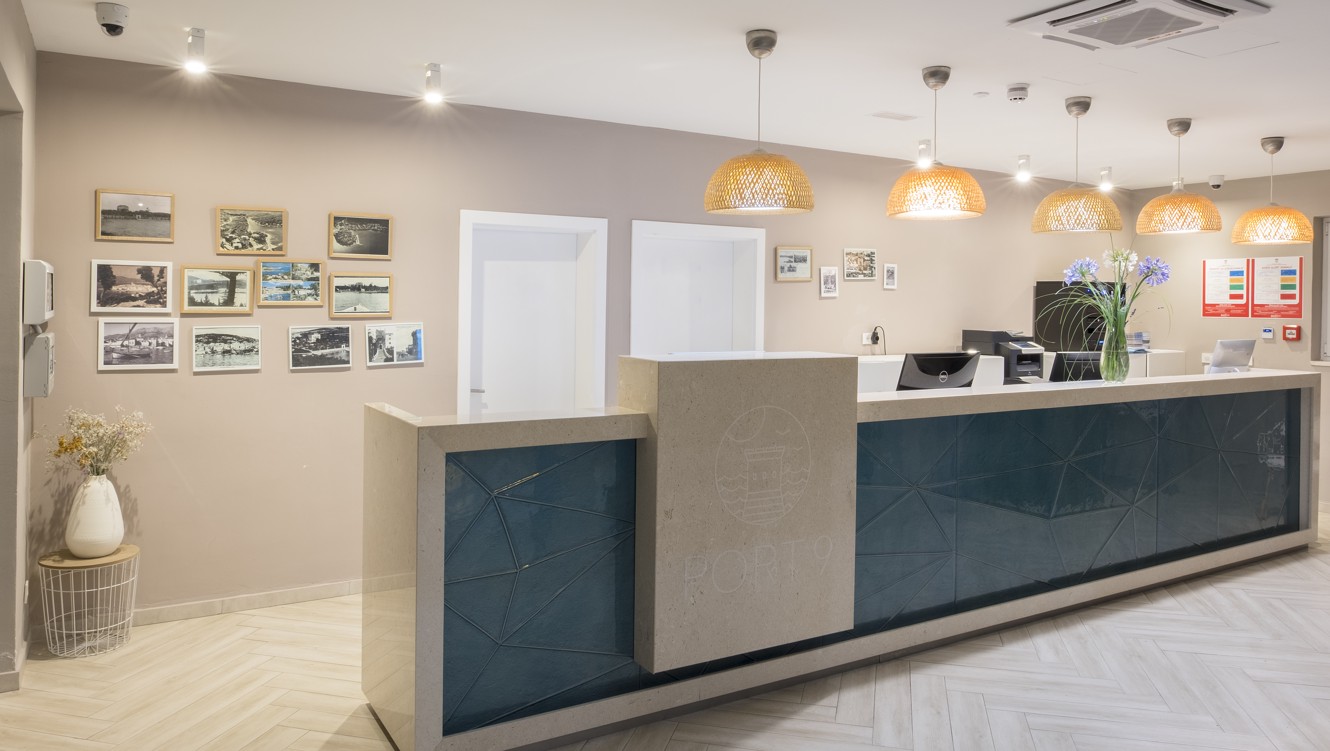 Modern and stylish reception area within resort near Aminess Vival Port9 Residence.