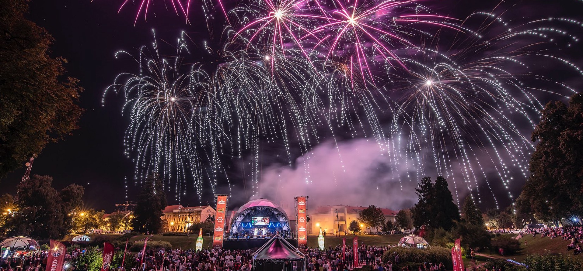 Fireworks above the stage and crowd at the beer festival in Karlovac photo by Dinko Neskusil