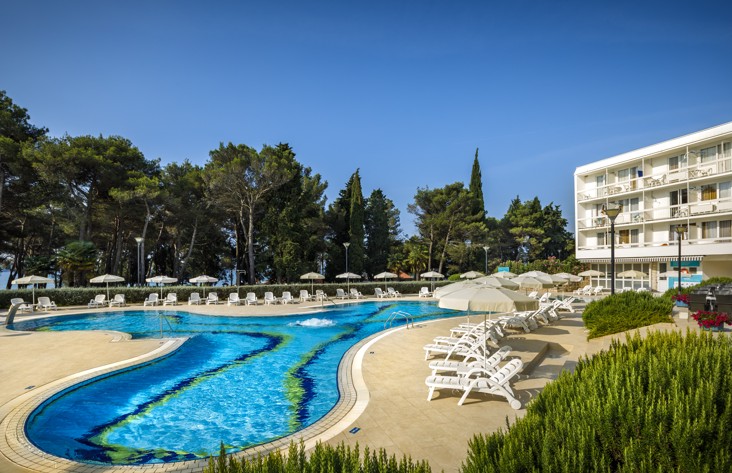 Piscina all'aperto dell'Aminess Maradiso Hotel Laguna, Novigrad Croazia