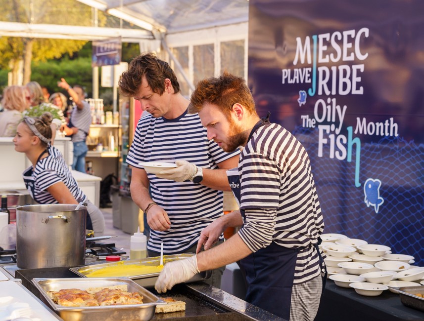 Chefs preparing seafood dishes during the Oily fish month event in Crikvenica.