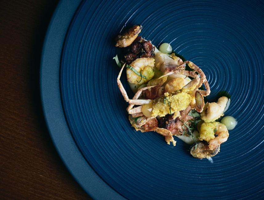 Jelo s ribom posluženo u Aminess restoranima s rakom kao glavnim sastojkom