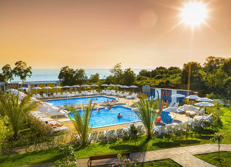 Piscina Mirami presso il campeggio Aminess Planet Maravea, Novigrad