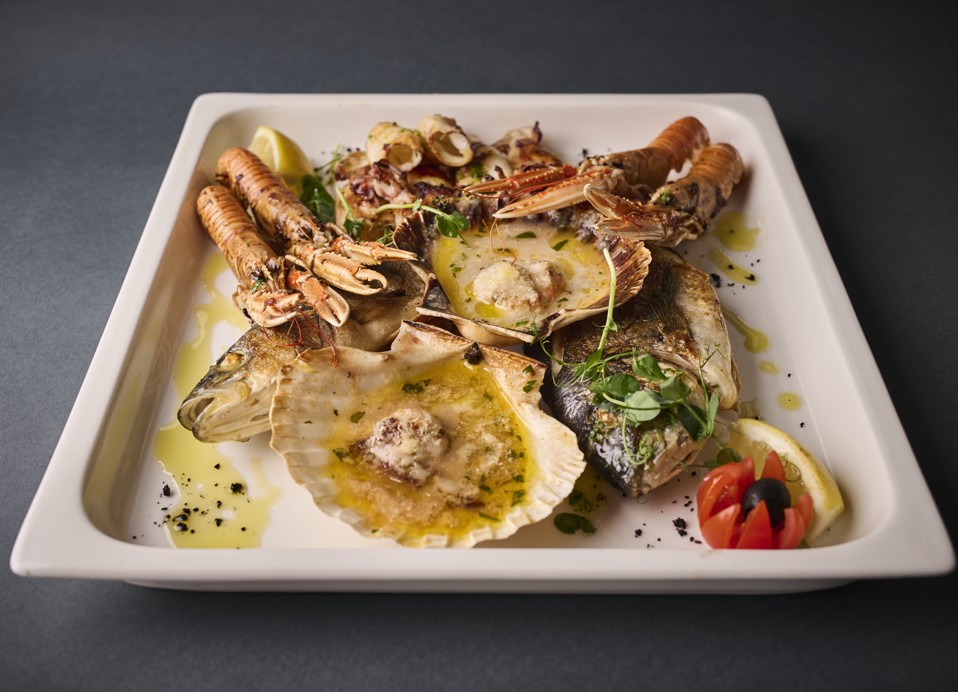 Vis specialiteit bij het La Gradella restaurant.