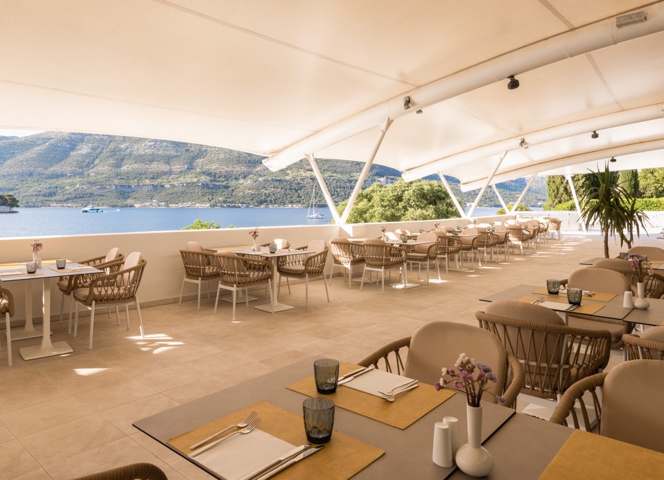 Ristorante Unico con terrazza vista mare