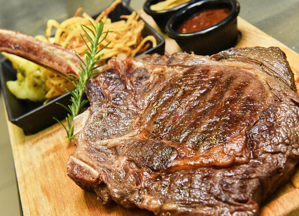 La Gradella steak at Aminess Planet Camping Sirena, Novigrad, Croatia