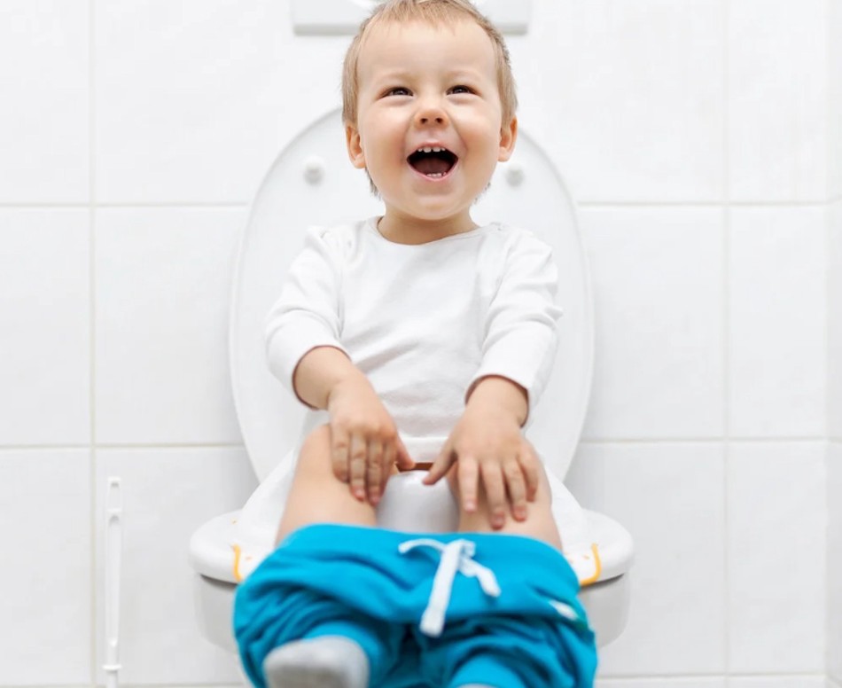 Ljetno doba donosi nam češće urinarne infekcije kod djece – istina ili mit?