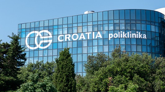 15. Pula - Ulica Marka Marulića 1 - Eksterijer poslovne zgrade