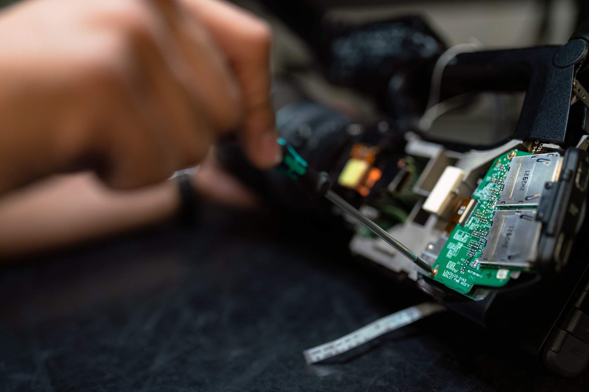 Smart Environment za nadzor kvalitete zraka i 5G zračenja