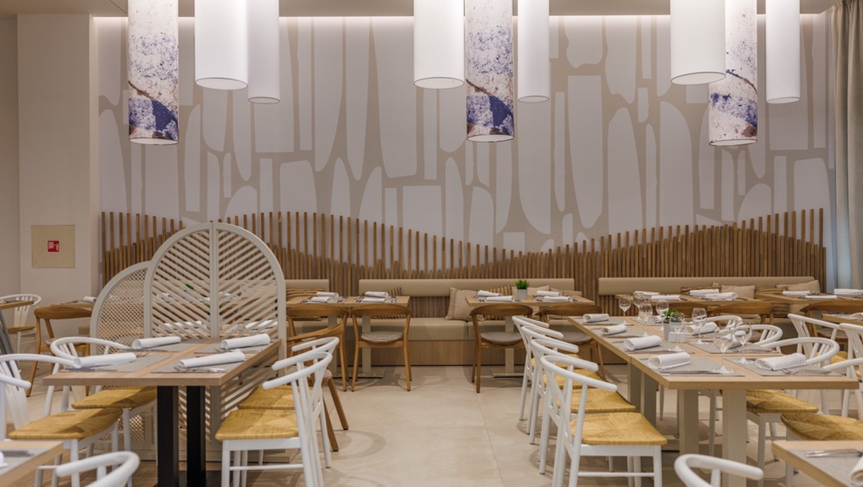 Lighting adapted to design