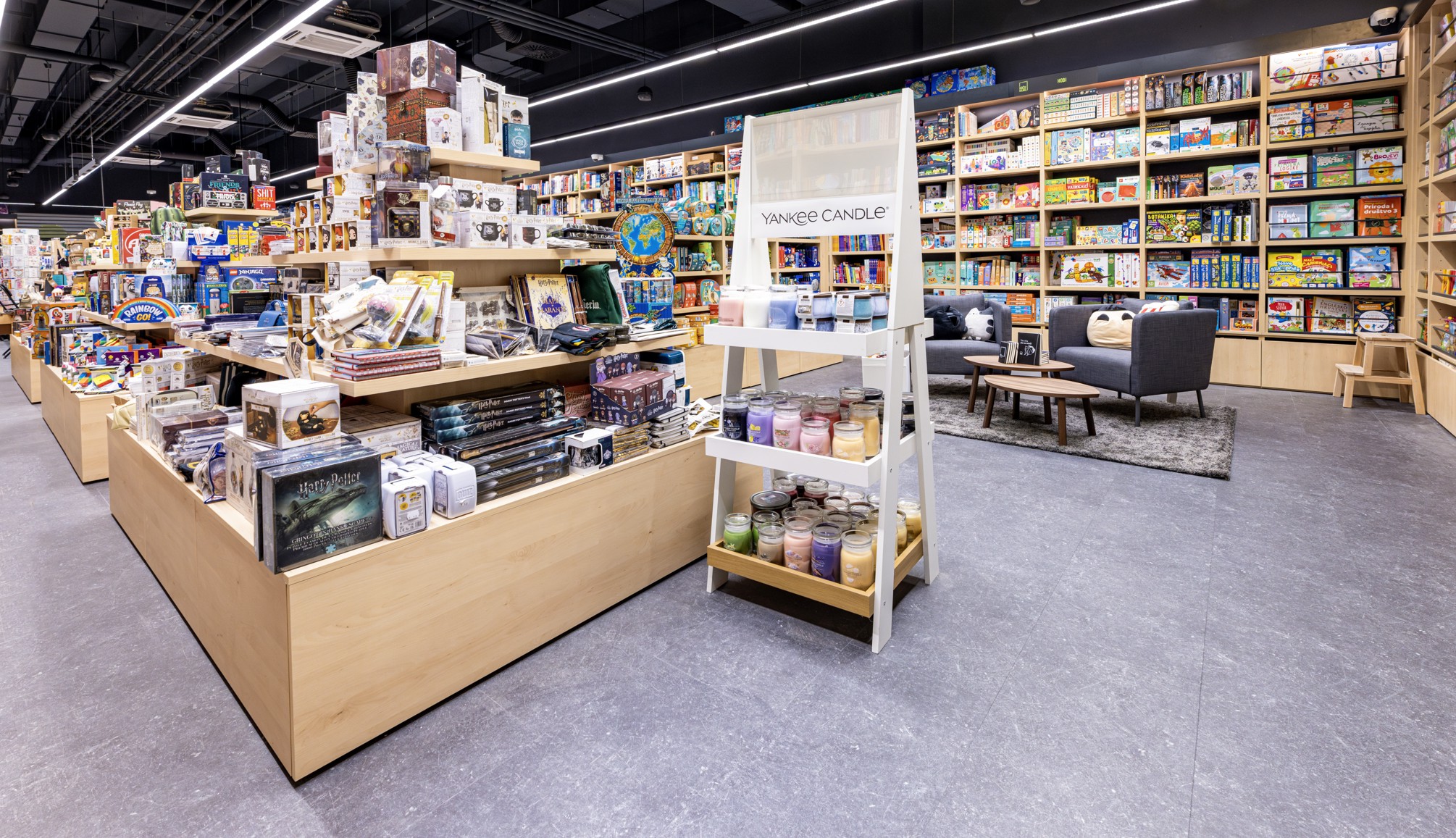 Hoću knjigu bookstore chain